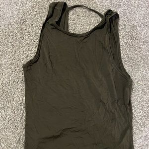 Lululemon green tank open back
